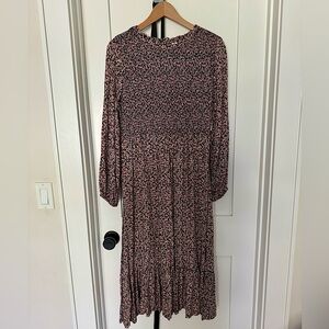 NWT Old Navy floral smocked midi dress.